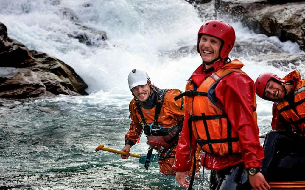 Rafting en el río Kawarau por RealNZ (Rafting Trip + Jet Boat Ride) - 2