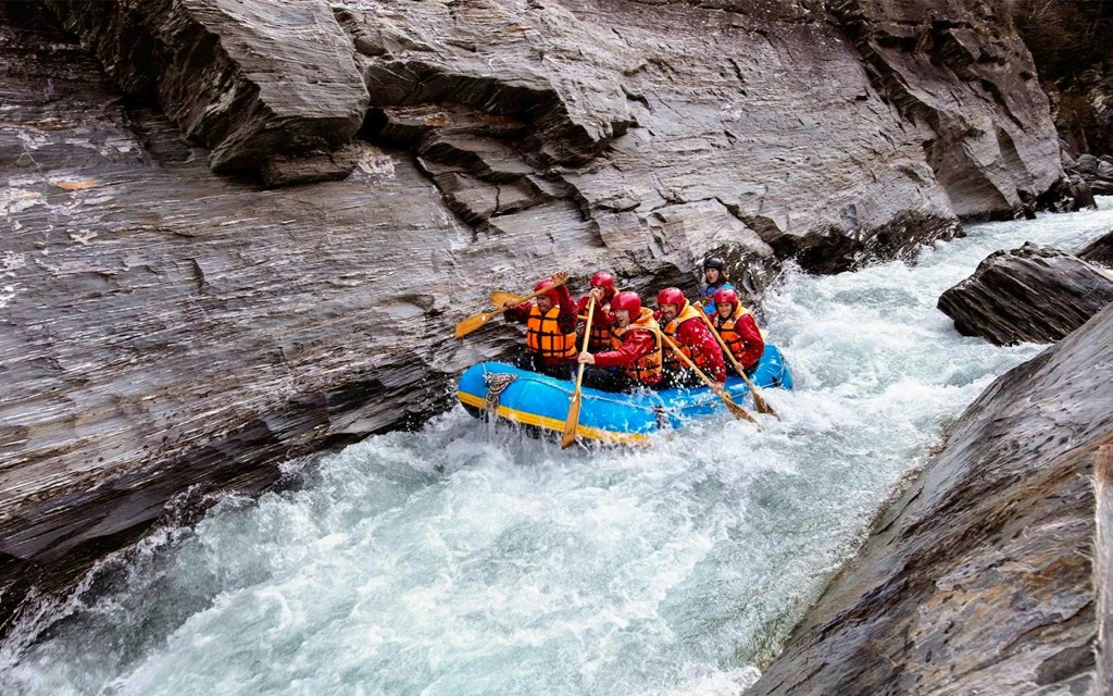 Rafting en el río Kawarau por RealNZ (Rafting Trip + Jet Boat Ride) - 3