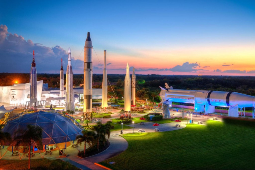 Kennedy Space Center Visitor Complex Admission Ticket (PROMO: ADULT AT CHILD PRICE - 1-Day Admission) - 1