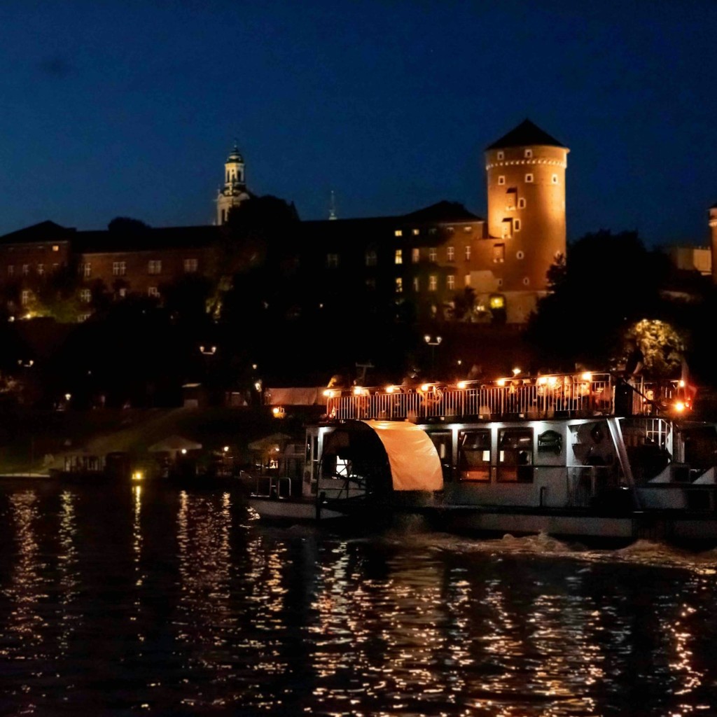 Cracovia: Crociera sul fiume Vistola con audioguida - 2