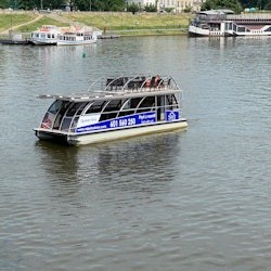 Krakow: Vistula River Cruise with Audio Guide & Panoramic Deck - 2