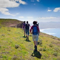 La Corona Volcano & Famara Cliffs: Guided Tour + Transfers - 1