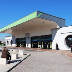 Lake Como: One-Way Train Transfer to Milan - 1