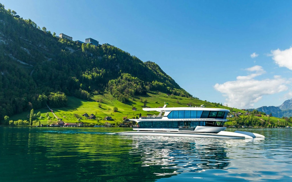 Katamaran-Fahrt auf dem Vierwaldstättersee (Short Catamaran Cruise) - 3