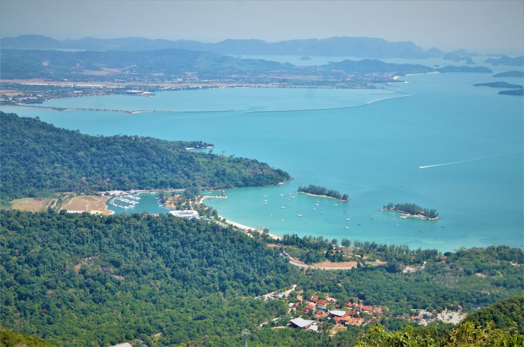 Langkawi SkyCab Cable Car Ticket (Direct Entry Glass Bottom Gondola with Express Lane Access (Malaysian Citizens)) - 2