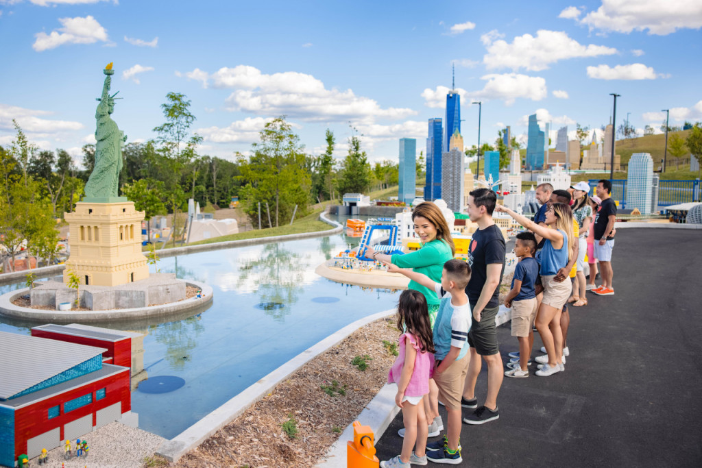 LEGOLAND New York Theme Park Admission (LEGOLAND New York Theme Park - 1-Day Admission with Round Trip Bus Transfers) - 1