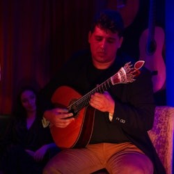 Lisbon: Fado Concert + 1 Drink - 2