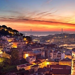 Lisbon: Small-Group Evening City Tour, Dinner and Fado Show with Transportation - 1