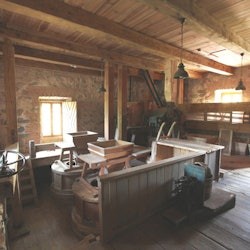 Liubavas Manor-Museum: Entry Ticket - 2