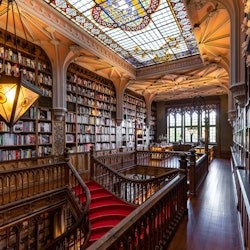 Livraria Lello: Golden Entry Ticket + Book - 1