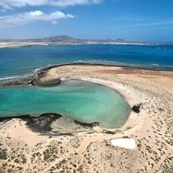 Lobos Island: Catamaran Cruise + Lunch & Drinks - 1