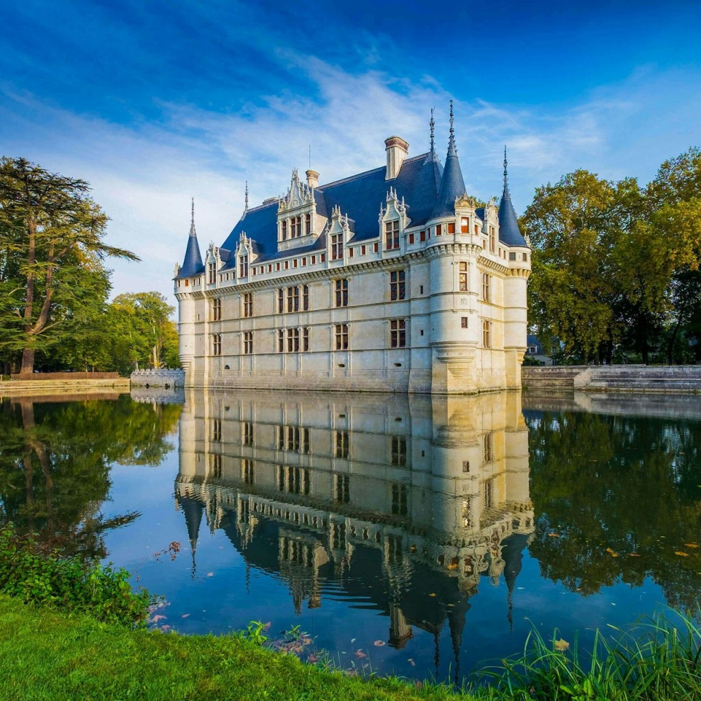 ロワール渓谷： Castles Audio Guide App by TouringBee - 2