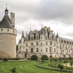 Loire Valley: Transport + Entry to 3 Castles with Audio Guide - 2
