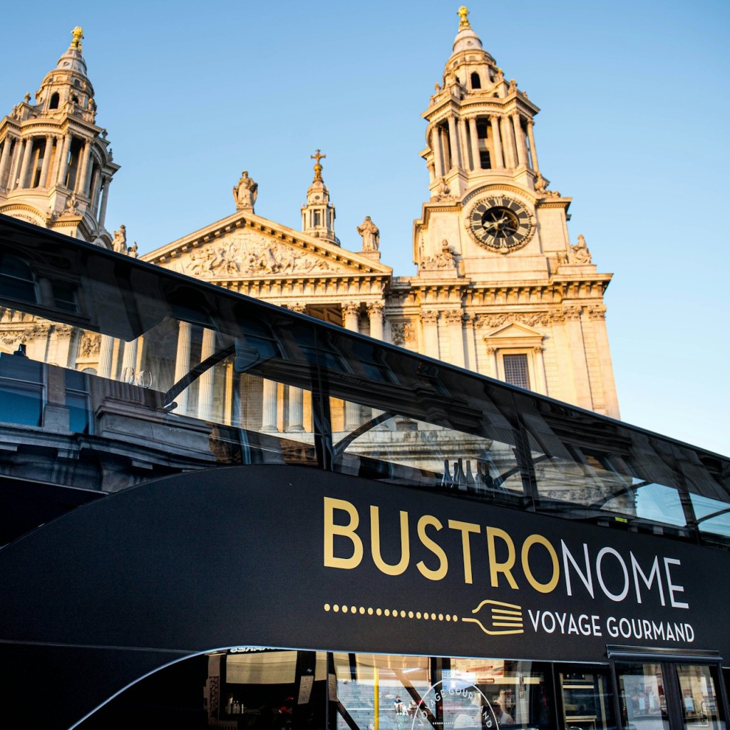 Londres: dinar de 4 plats en un tour en bus panoràmic per Bustronome - With Alcohol - 2