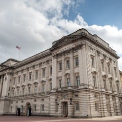 Londres: Tour a peu guiat per la reialesa britànica - 3