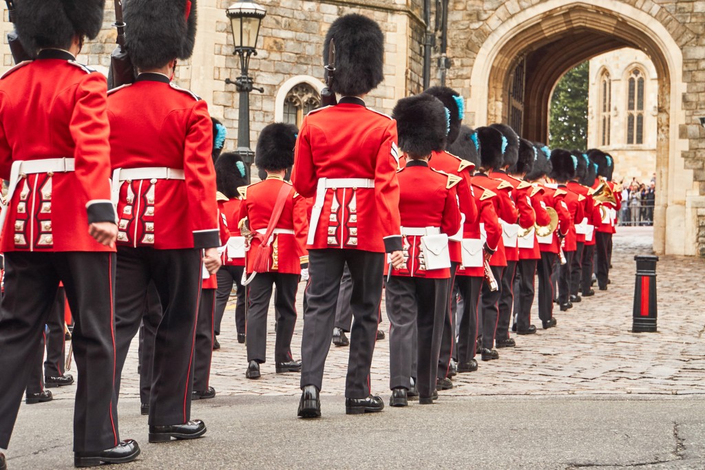 London: Buckingham Palace, Big Ben & Westminster Abbey - 2