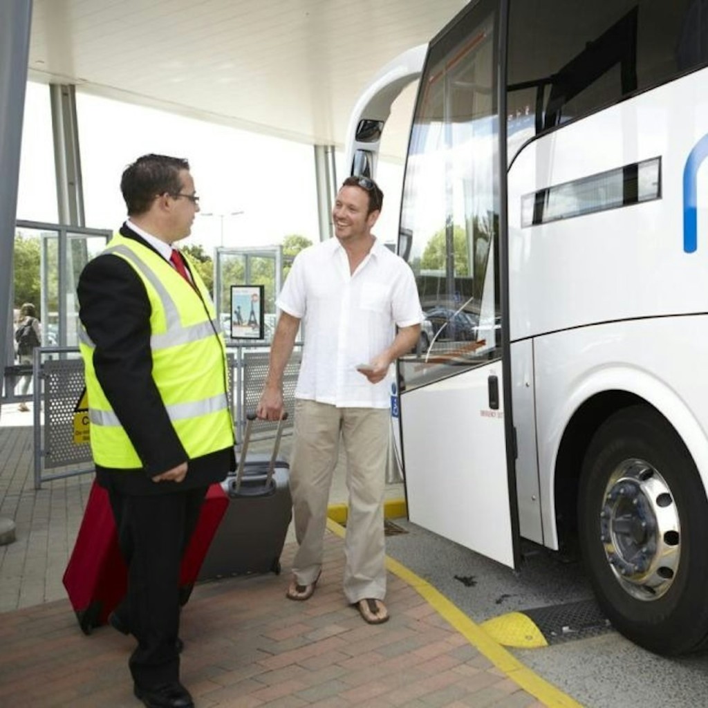 Londres: Trasllat en autobús des de/cap a l'aeroport de Gatwick a Londres Victòria - 1