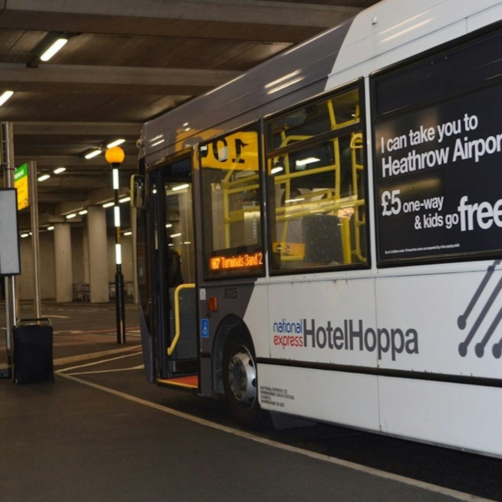 Londres: Trasllat en autobús des de/cap a l'aeroport de Heathrow i Heathrow Premier Inn Bath Road - 1