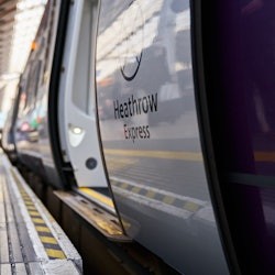 London: Express Train To/From Heathrow Airport & Paddington - 3