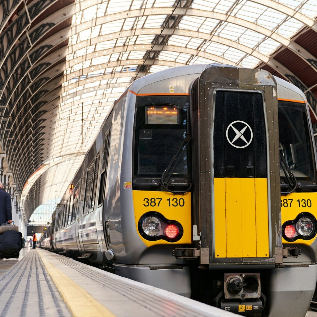 London: Expresszug zum/vom Flughafen Heathrow und Paddington - Single Ticket - 2
