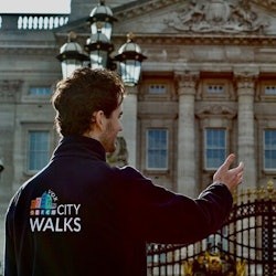 London: Landmarks Guided Walking Tour - 3