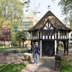 London: Rock'n'Roll City Exploration Game - 1