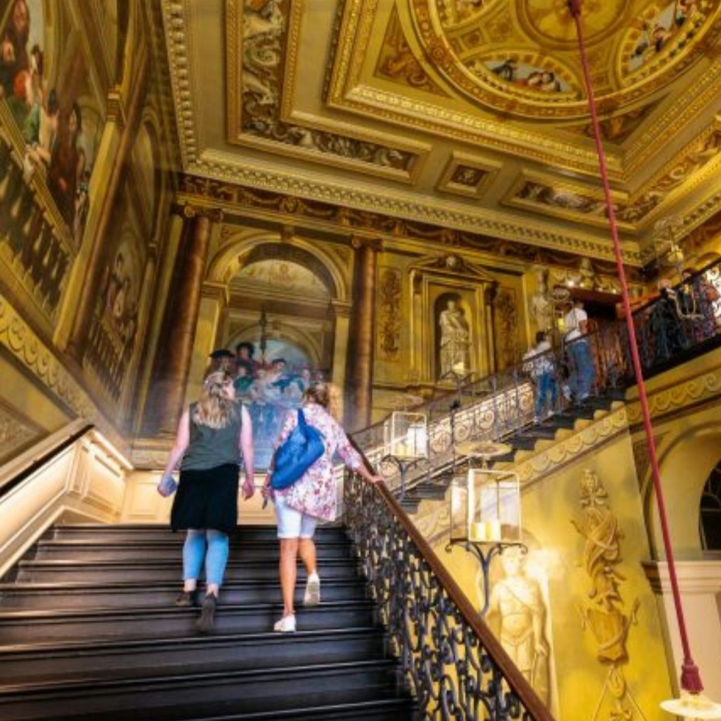 London: Westminster Guided Walking Tour + Kensington Palace Entry - 1