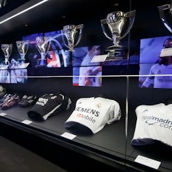 Madrid: 1-Hour Highlights Tour with Bernabéu Stadium Entry - 3