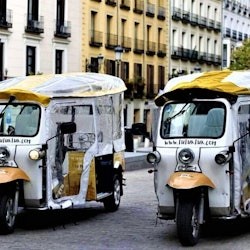 Madrid: 1-Hr Guided Electric Tuk Tuk Tour - 2
