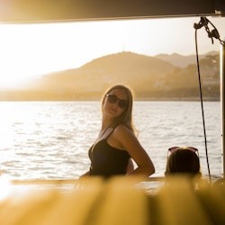 Malaga: Sunset Catamaran Cruise + Drink - 3
