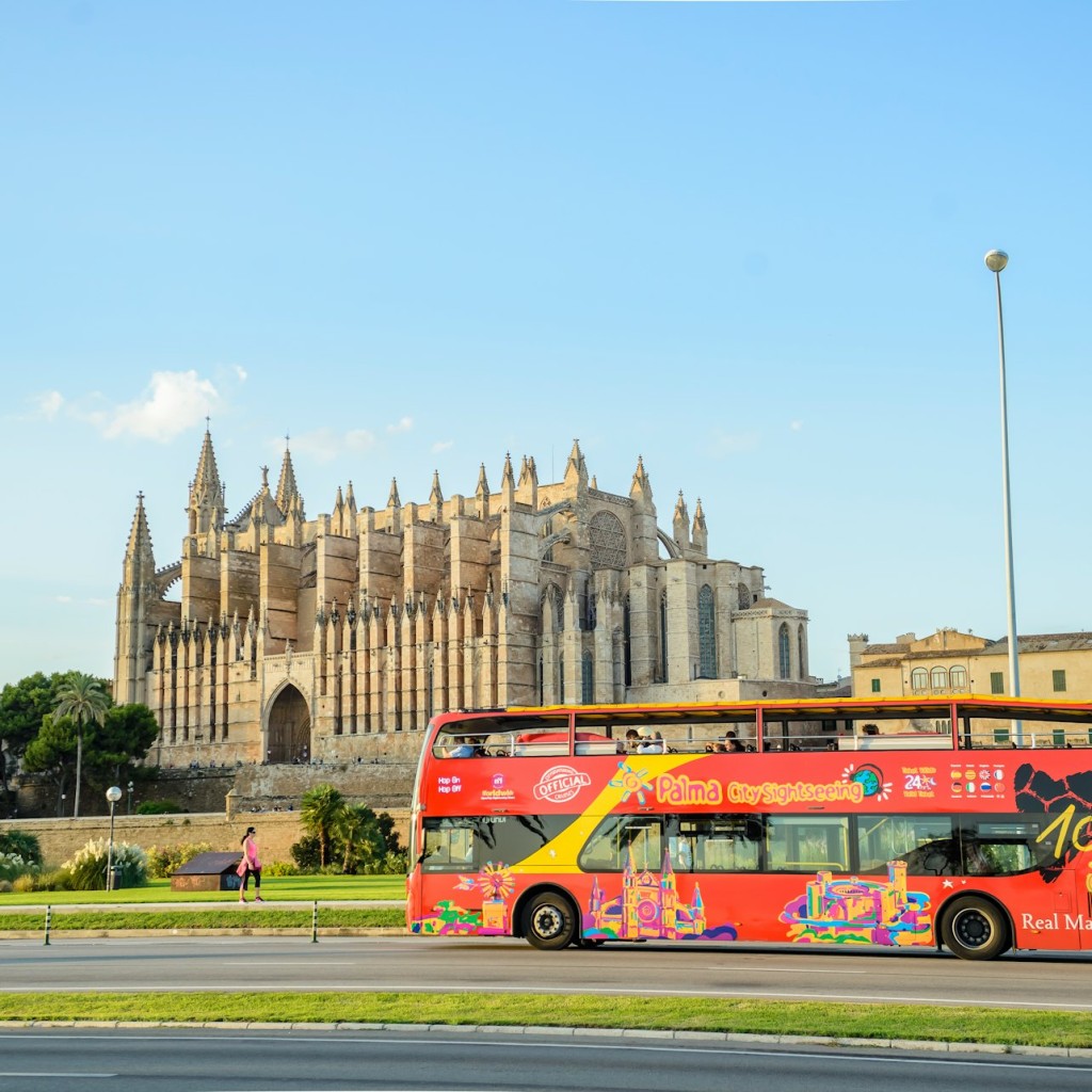 Mallorca: bus turístic de 24 o 48 hores + excursió en vaixell - Bus 24h - 2