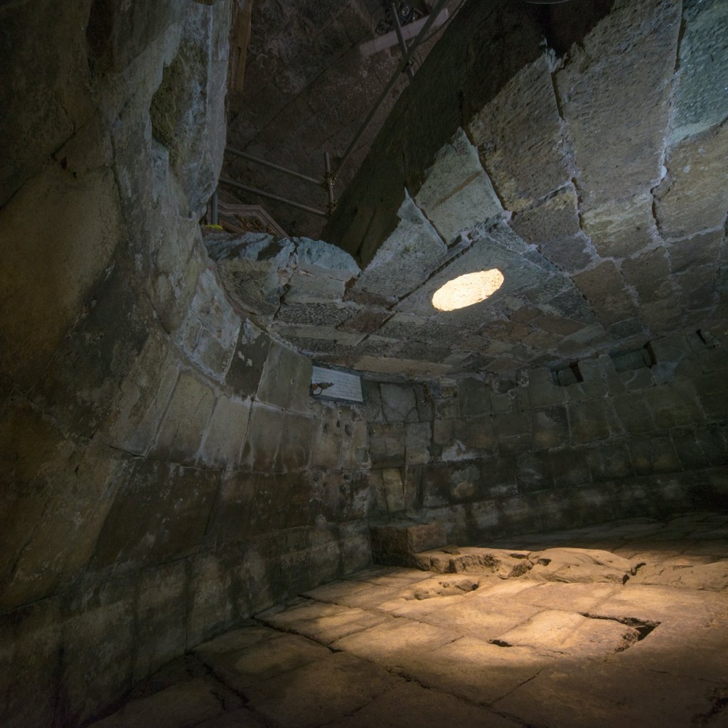 Mamertine Prison: Entry Ticket + Digital Audio Guide - 1