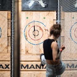 MANIAX Axe Throwing Brisbane CBD: Tiquet d'entrada - 3