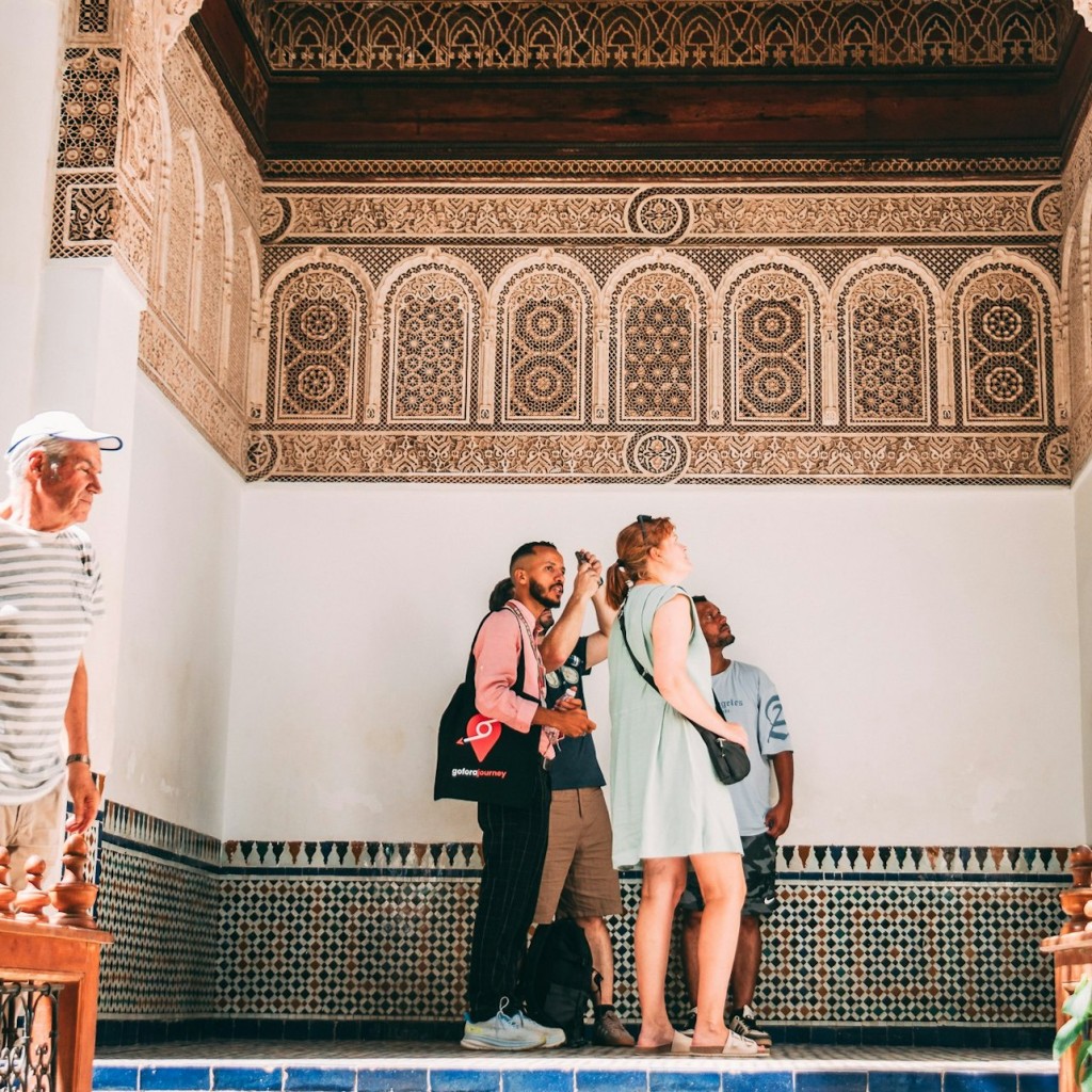 Marrakech: Geführte Tour zu Fuß + Bahia Palast & Madrasa Ben Youssef Eintritt - 1