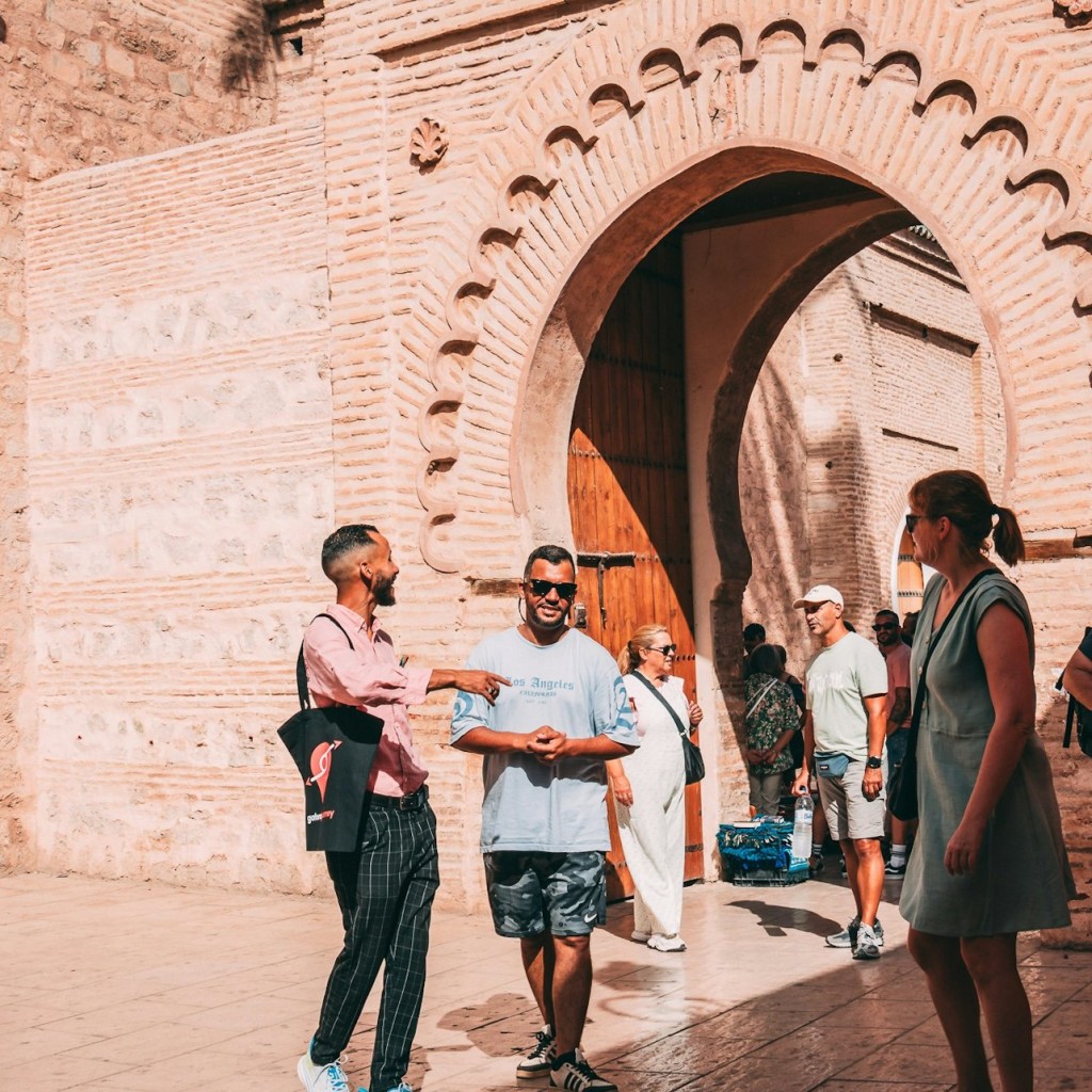Marrakech: Geführte Tour zu Fuß + Bahia Palast & Madrasa Ben Youssef Eintritt - 3