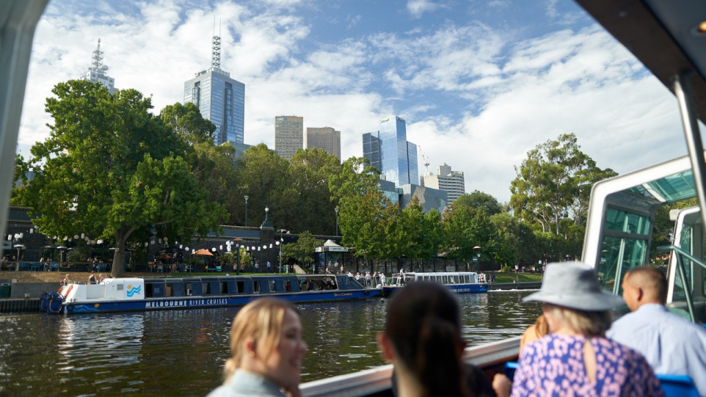 Melbourne City Sightseeing Cruise (1-Hour Port and Docklands Cruise) - 2