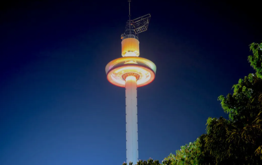 Menara Taming Sari (Malacca Tower) (Night Admission (International Travellers)) - 2