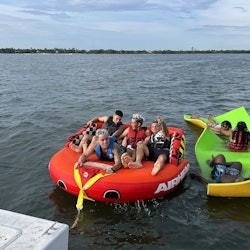 Miami: Boat Tour with Jet Skis, Tubing & Open Bar - 3