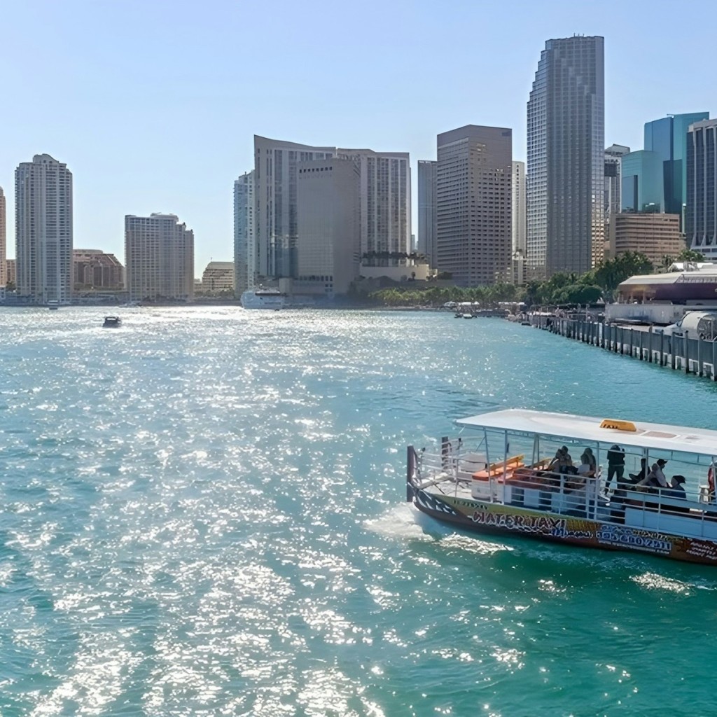 Miami : Croisière au coucher du soleil sur la baie de Biscayne et les maisons de millionnaires - 1