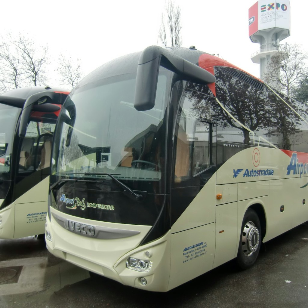 Milan: Malpensa Airport Shuttle Bus from/to Train Station - 3