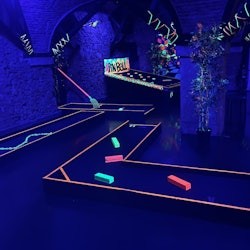 Minigolf Lisbon: 18 hole Minigolf Course + Bar Area Access - 2