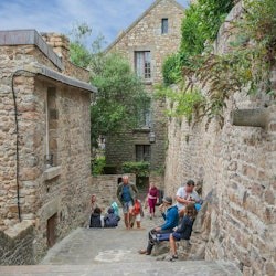 Mont Saint-Michel: Admission + Transport from Paris - 2