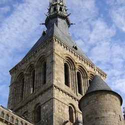 Mont Saint-Michel: Entry Ticket and Guided Day Tour from Paris - 3