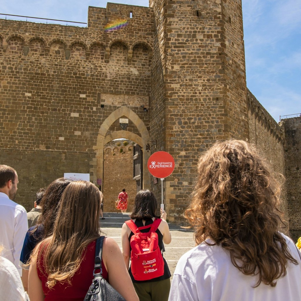 Monteriggioni & Val d'Orcia: Bus Transfer from Florence - 3
