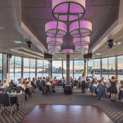 Montreal: 5-Course Dinner Sightseeing Cruise - 2