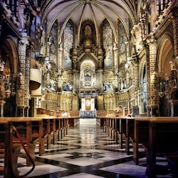 Montserrat: Guided Tour from Barcelona with Rack Railway + Choral Performance - 1