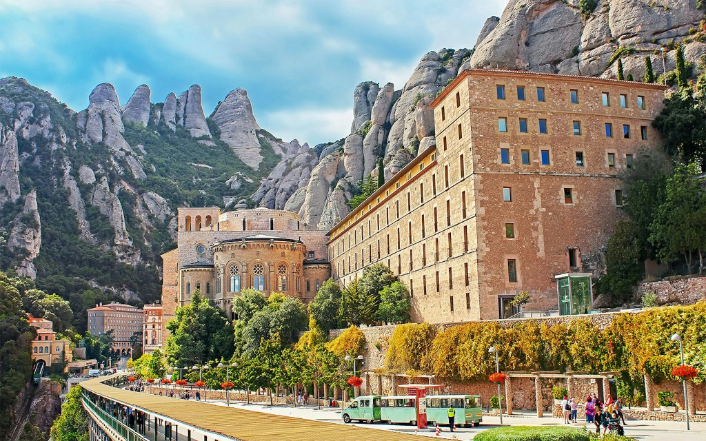  Montserrat Monastery + Black Madonna Access & Audio Guide
 (Montserrat Experience + Train & Rack Railway Tickets) - 2