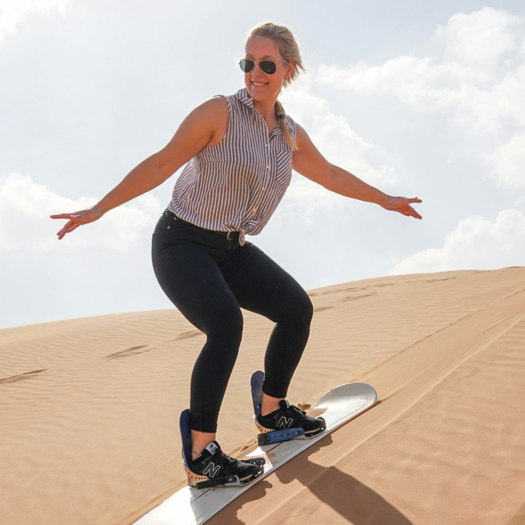 Poranne safari na pustyni: Dune Bashing, Sandboarding i przejażdżki na wielbłądzie - Semi-Private, Normal Dunes - 2