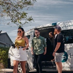 Mornington Peninsula: Hop-on-Hop-off Bus Tour from Melbourne - 1