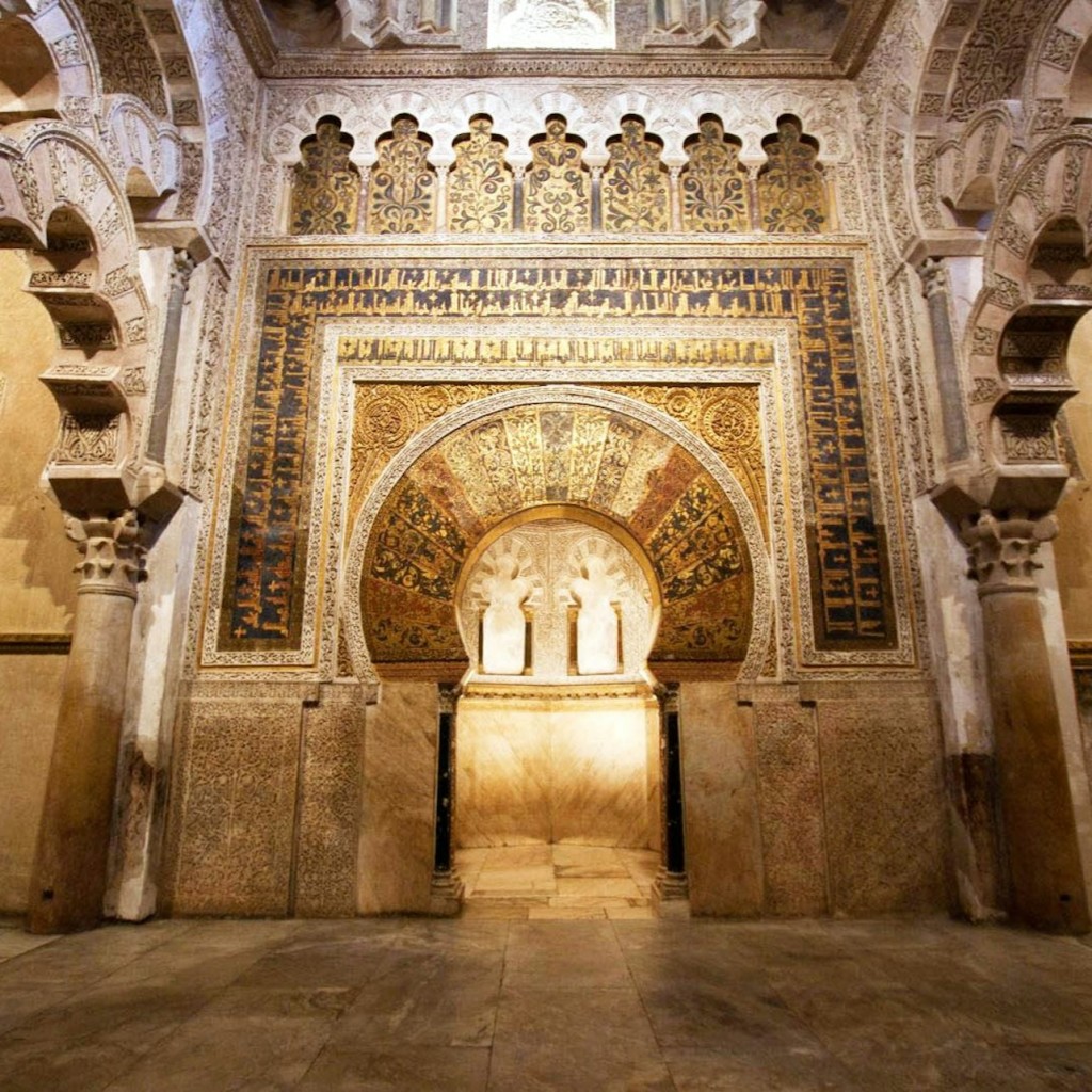 Mosque-Cathedral of Córdoba: Guided Tour + Ferdinand Route Churches Entry - Spanish - 1